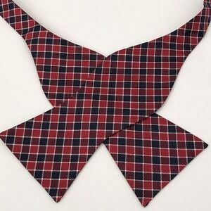 Tommy Hilfiger 100% Silk Self Tie Bow Tie Plaid Red Navy Checkered Mens Preppy